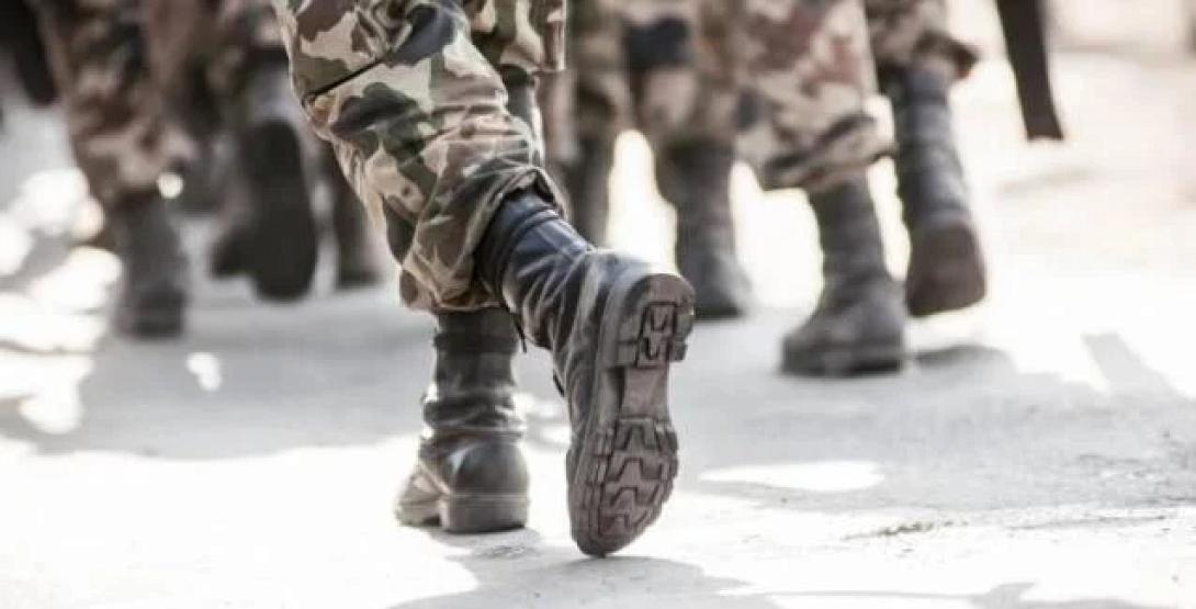 ΣΤΡΑΤΙΩΤΙΚΟΣ