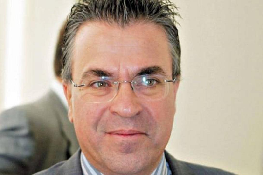 Η ΕΣΗΕΑ "καρφώνει" τον Υπουργό: Ελπίζουμε να μη μας ζητήσει κι επίδομα ανεργίας