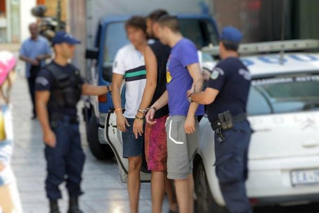 σέρβοι μαχαίρωμα