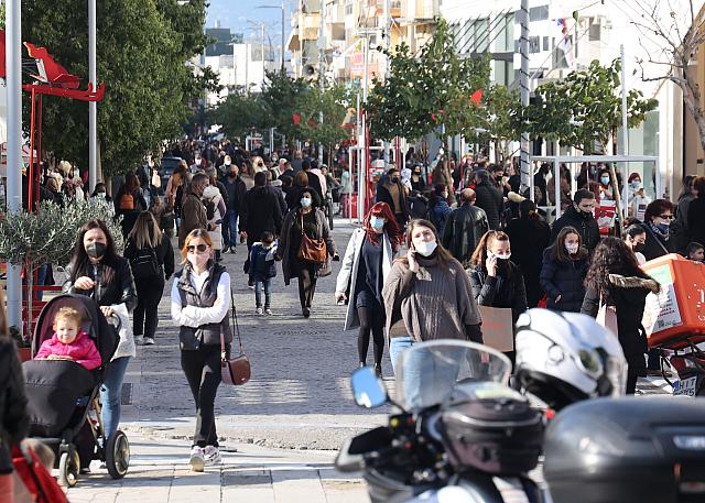 Μια καλή "ανάσα" πήρε η τοπική αγορά, από την κίνηση στα καταστήματα η οποία και κορυφώθηκε παραμονή των Χριστουγέννων.