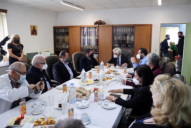 ΠΑΓΝΗ ανδρουλάκης