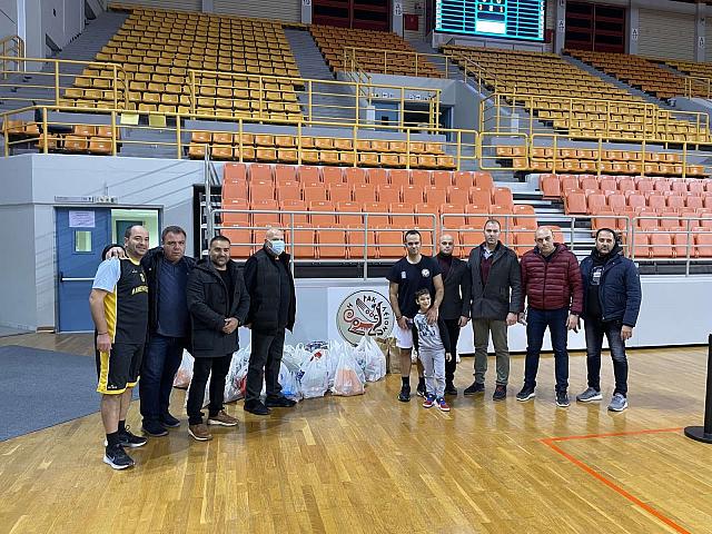 τροφιμα - αγωνας μπάσκετ