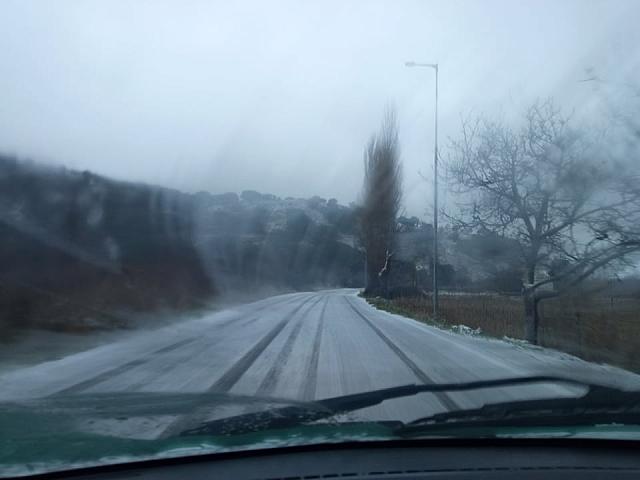 Με ιδιαίτερη προσοχή πρέπει να γίνεται η μετακίνηση με τα ΙΧ.