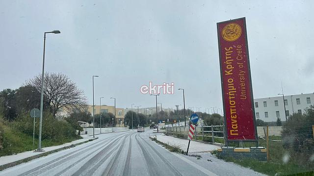 Βούτες χιόνια