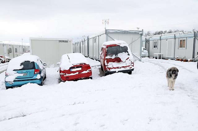 χιόνια στους οικίσκους του Αρκαλοχωρίου