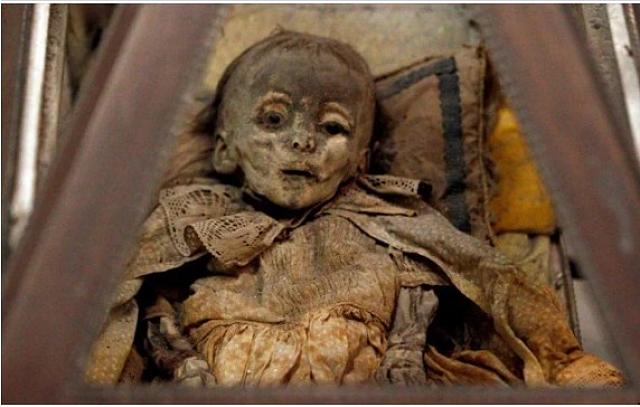 ΠΑΙΔΙΚΗ ΜΟΥΜΙΑ