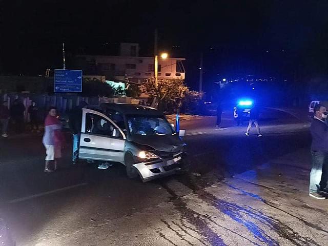 βαν - τροχαιο