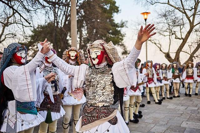 το έθιμο της Τσικνοπεμπτης