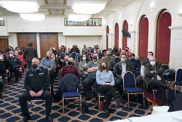 Πρωτοπόρες δράσεις από την Περιφέρεια Κρήτης&nbsp;για την προστασία από τους σεισμούς