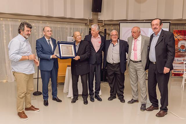 ΕΥΑΓΓΕΛΙΝΟΣ