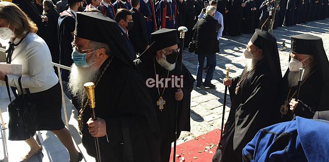 ιερείς άγιος μηνάς