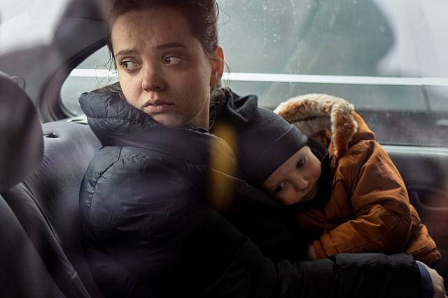 μητερα με παιδι ουκρανια