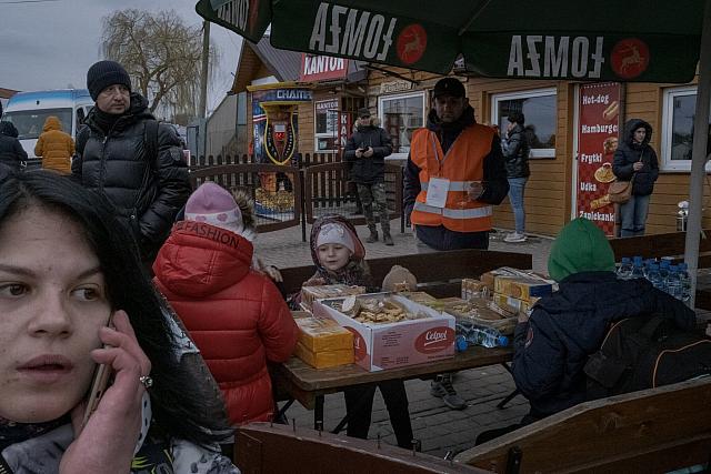 προσφυγες ουκρανια