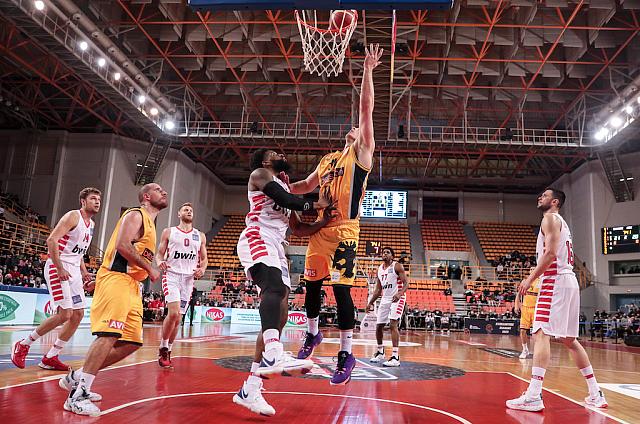 ΑΕΚ-ΟΛΥΜΠΙΑΚΟΣ