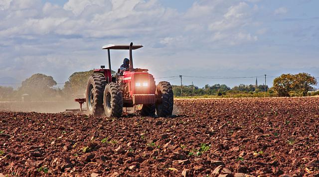 απειλούνται τα εδάφη