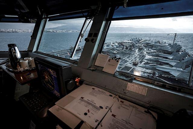 το αεροπλανοφόρο των ΗΠΑ στη Λήμνο