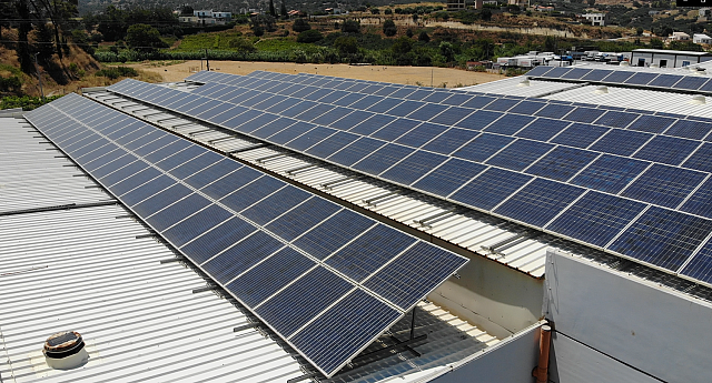 σούπερ μάρκετ χαλκιαδάκης φωτοβολταϊκά