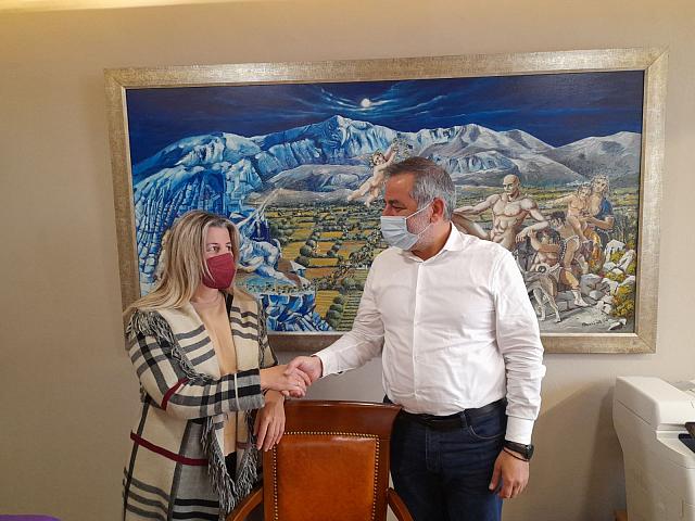 Η νέα Αντιδήμαρχος Κοινωνικών – Διοικητικών θεμάτων η Καλλιόπη Κασαπάκη.