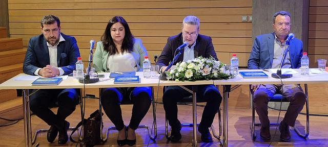 Ιστορία της Κρήτης: Παρουσιάστηκε το βιβλίο που θα προσφερθεί σε όλα τα Δημοτικά Σχολεία του νησιού