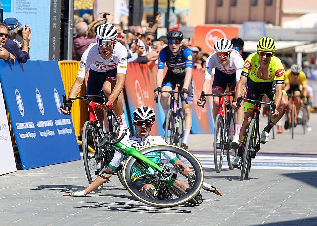 ΠΟΔΗΛΑΣΙΑ ΠΕΣΙΜΟ