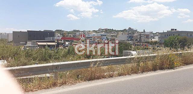 Ζούγκλα από καλάμια και ξερά χόρτα αλλά όταν καούμε θα μας φταίει η ...κλιματική αλλαγή