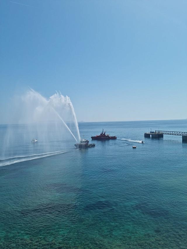 δια πυρός 2022