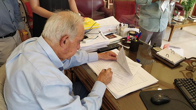 Ανανεώθηκε για 18 μήνες η λειτουργία των τριών γραμμών των mini bus 