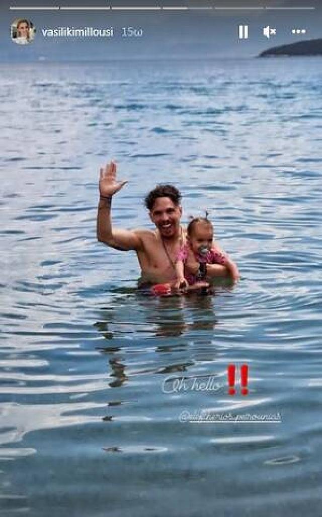 Πετρούνιας