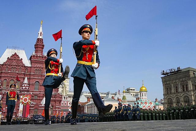 ΠΑΡΕΛΑΣΗ ΡΩΣΙΑ