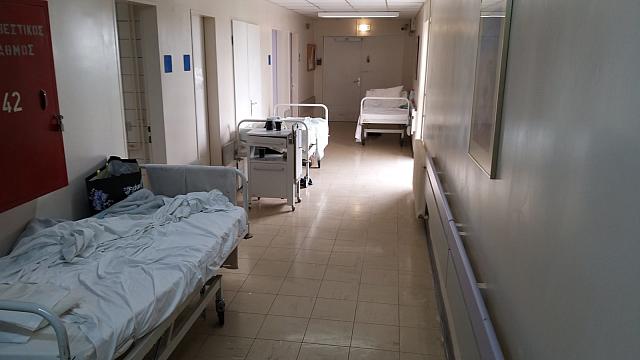 Καταγγέλλουν ράντζα και υποβάθμιση της Ψυχιατρικής Κλινικής στο Πανεπιστημιακό Νοσοκομείο