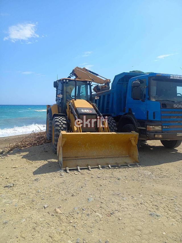 καθαρισμος παραλια