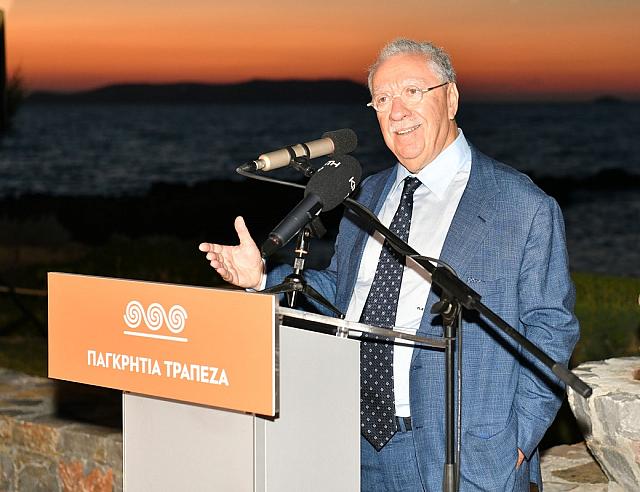 μιχάλης σάλλας