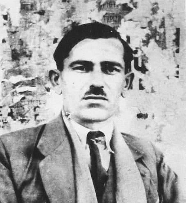 Ο Βαγγέλης Παπάζογλου