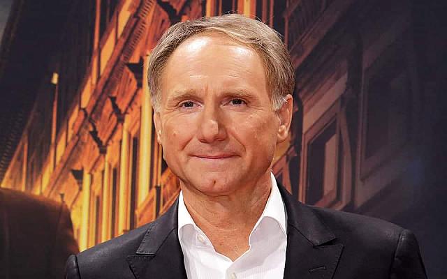 Ο συγγραφέας Νταν Μπράουν (κώδικας Ντα Βίντσι κ.ά.) γεννήθηκε σαν σήμερα το 1964