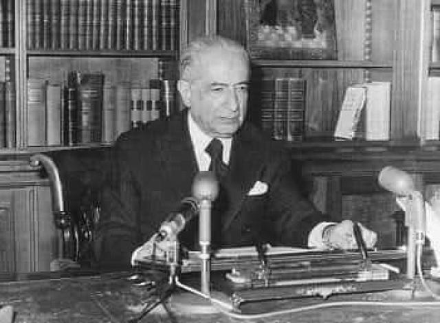 Ο Κωνσταντίνος Τσάτσος, σαν σήμερα το 1975 εκλέχτηκε Πρόεδρος της Ελληνικής Δημοκρατίας