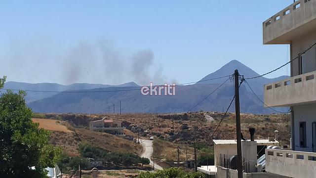 Νέα φωτιά στην Κέρη κινητοποίησε την Πυροσβεστική