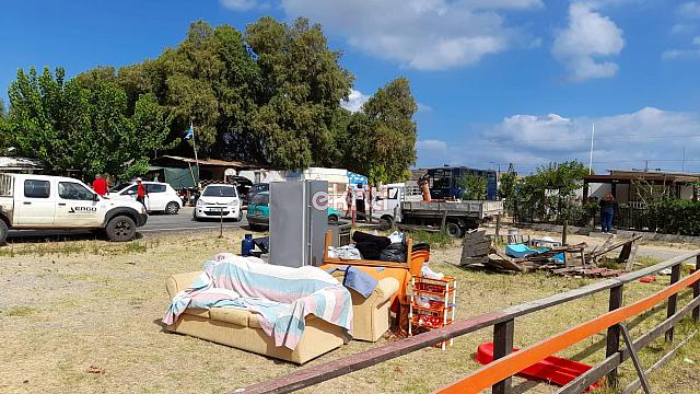 ΑΥΘΑΙΡΕΤΑ ΚΑΡΤΕΡΟΣ