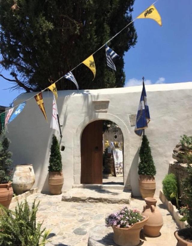 αγιος παντελεήμων φόδελε