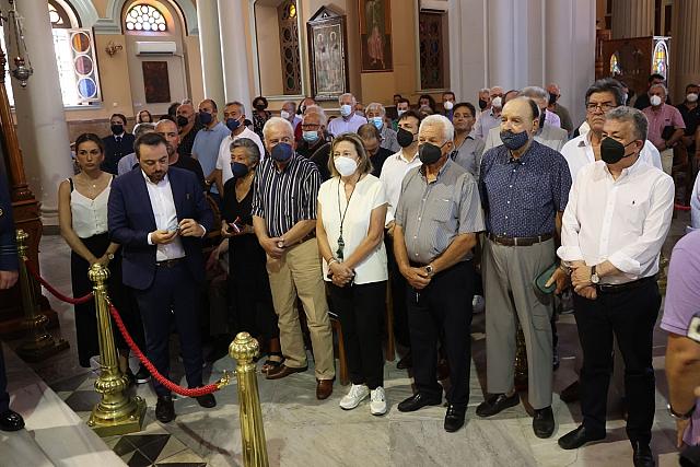 κηδεία δημήτρη αποστολάκη