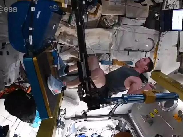 Αστροναυτες γυμναστική