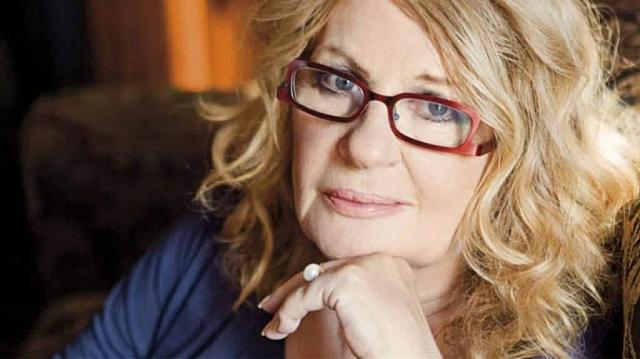 Η Άννα Παναγιωτοπούλου