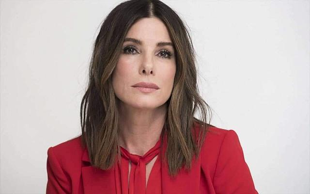 Η Σάντρα Μπούλοκ