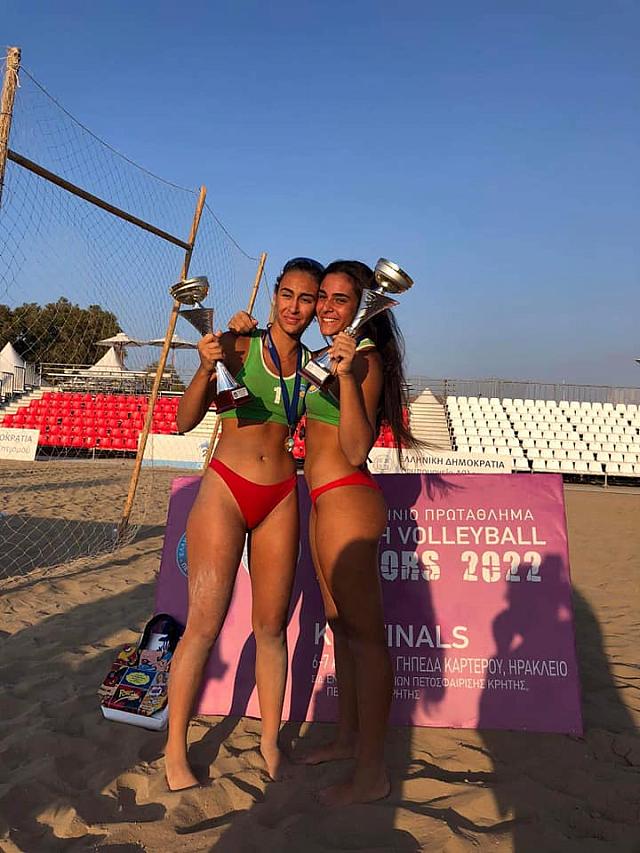 Πρωταθλήτριες οι αδελφές Φανιουδάκη