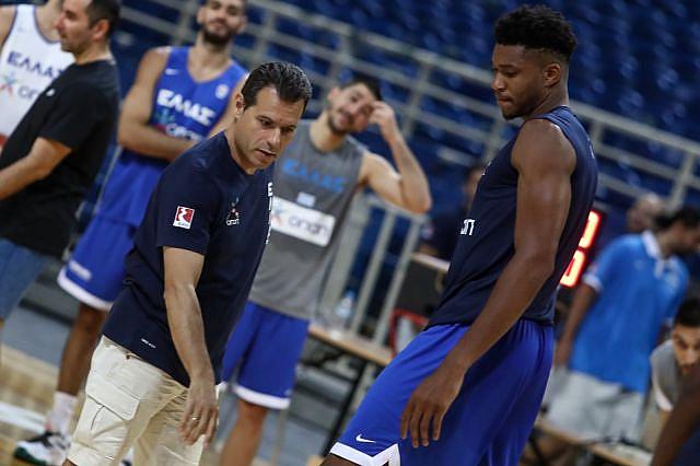 ΑΝΤΕΤΟΚΟΥΝΜΠΟ ΕΘΝΙΚΗ