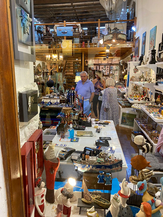 μενέντεζ σπέτσες