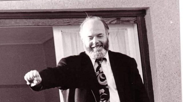 Ο ιατρός Βασίλης Τσιρώνης