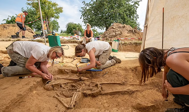 βατερλό οστά