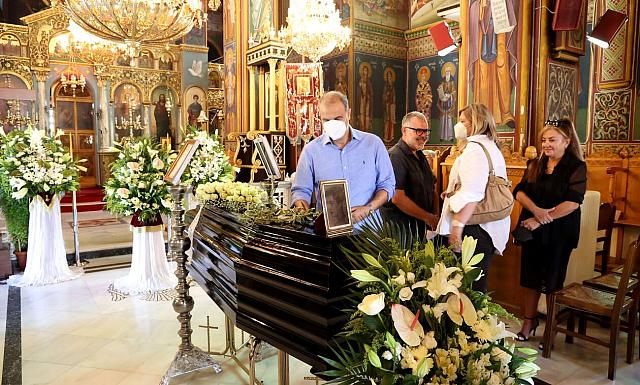 κηδεια ειρηνη παππα