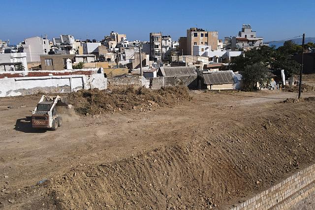 εργα στα τειχη 