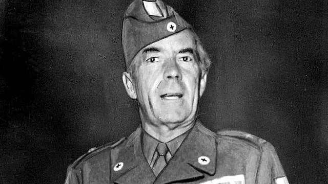 Ο Φόλκε Μπερναντόττε